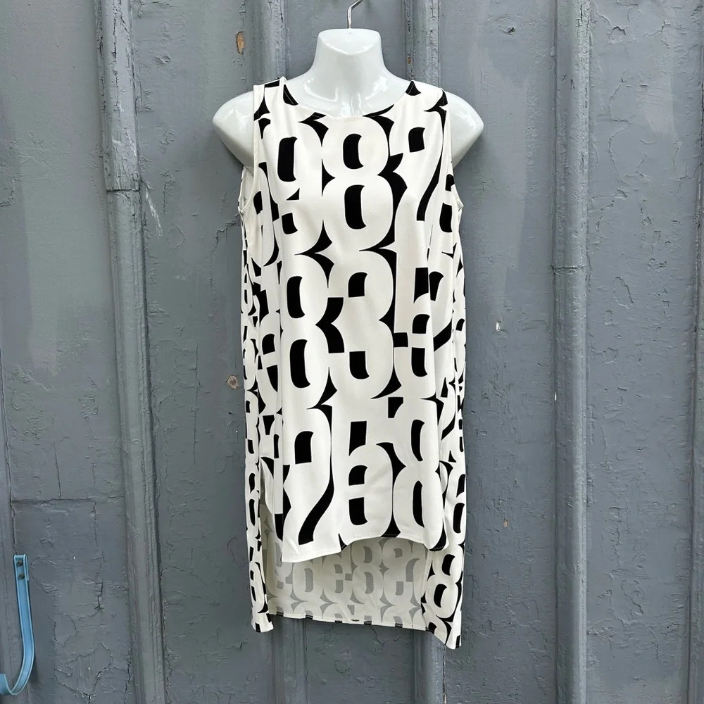 SportMax MaxMara Black & White High Low  tunic, BNWT, size Small